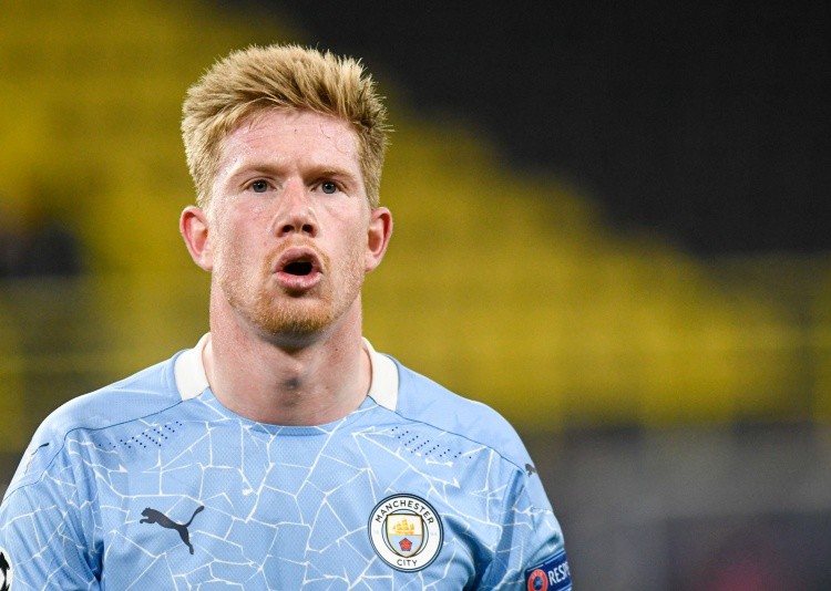 如何打破詹姆斯连续上双记录？杜兰特连续打满大约12个赛季（谁能终结詹姆斯连场得分上双纪录？杜兰特若连续满勤约12个赛季能否改写历史）