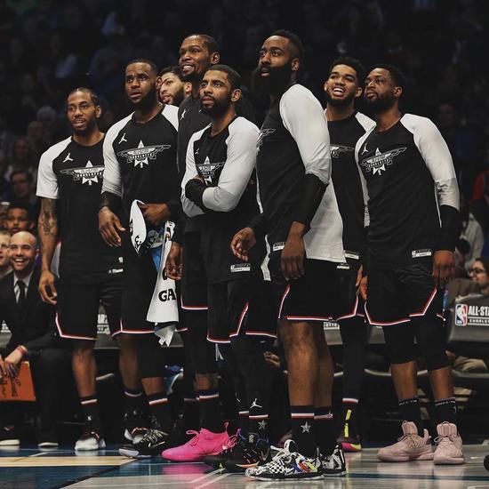 想好退路？阿隆索暗示未来愿执教利物浦！加纳乔：不后悔离开曼联（阿隆索松口未来或执教利物浦，加纳乔：离开曼联我不后悔）