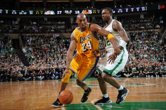 英超官方宣布通过新的财政平衡法案，新版工资帽规则未通过（英超官宣新财政平衡方案获批，工资帽新规未获通过）