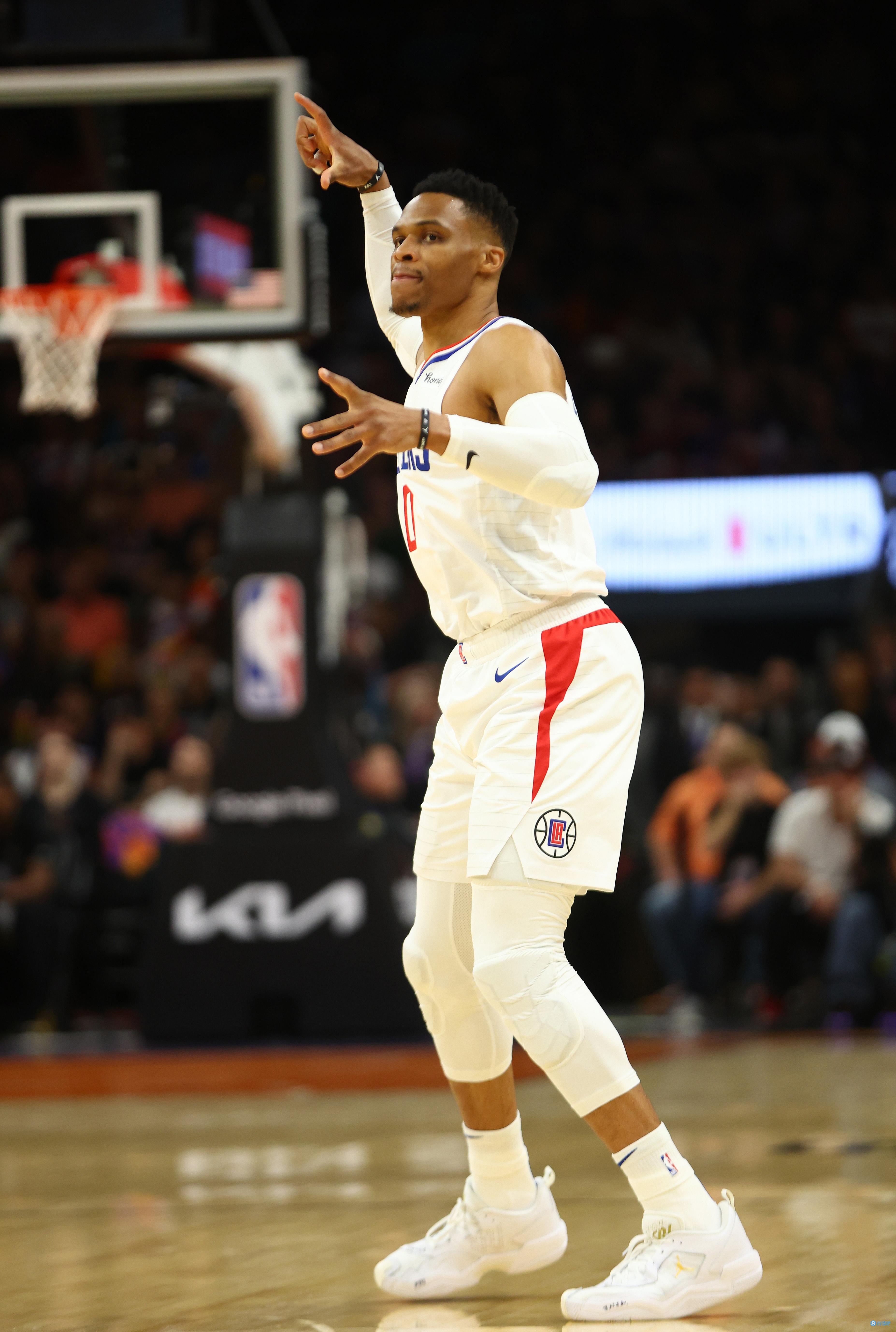 会是谁呢？摩根：还有一位体育界的GOAT将接受专访（摩根预告：又一位体坛GOAT将接受专访，他会是谁？）