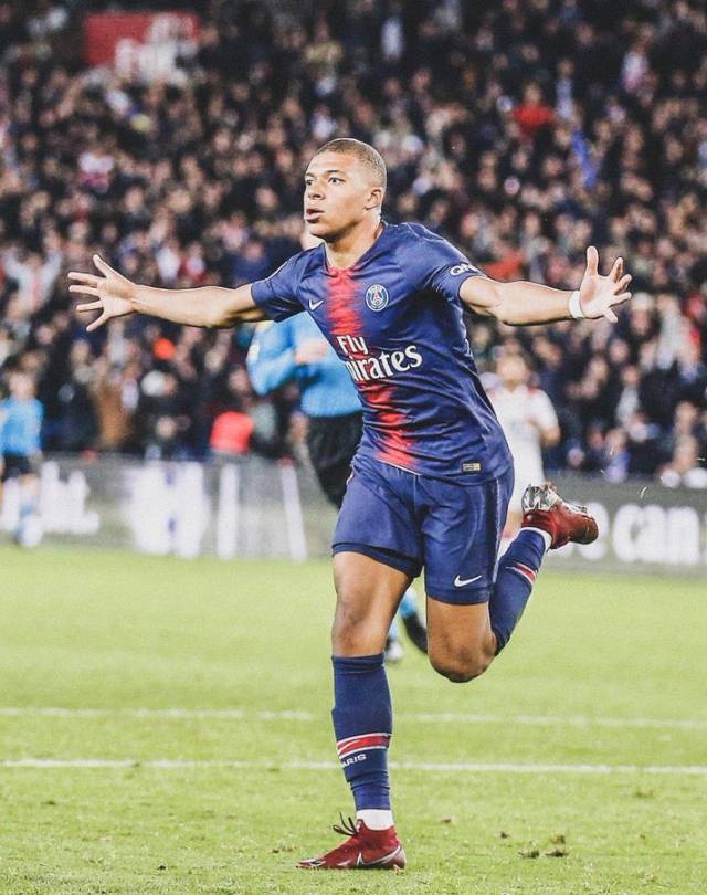 21371人，北京国安vs大埔上座人数为新工体倒数第二（北京国安vs大埔上座人数21371，仅列新工体倒数第二）