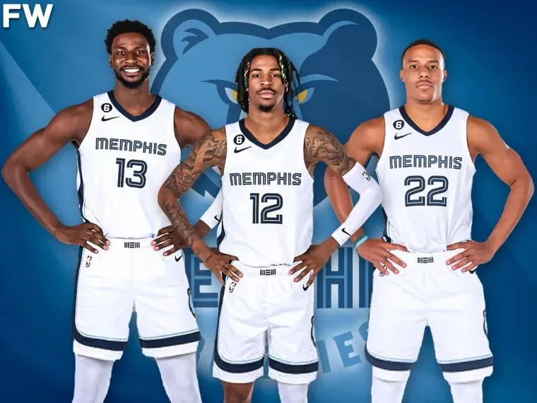 NBA最佳阵容公布：詹姆斯入选,（NBA最佳阵容揭晓：詹姆斯上榜）