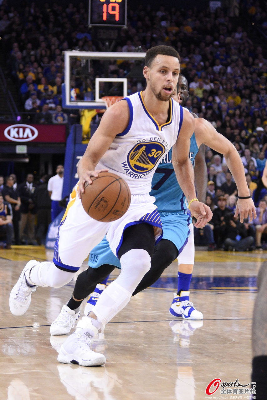 雄鹿vs森林狼裁判报告：出现3次漏判，均对雄鹿不利（裁判报告：雄鹿战森林狼出现3次漏判，全部对雄鹿不利）