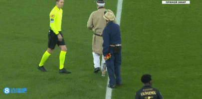 正式开启执教生涯，皮什切克担任波甲球队蒂黑主帅（皮什切克正式执教，出任波甲蒂黑队主教练）