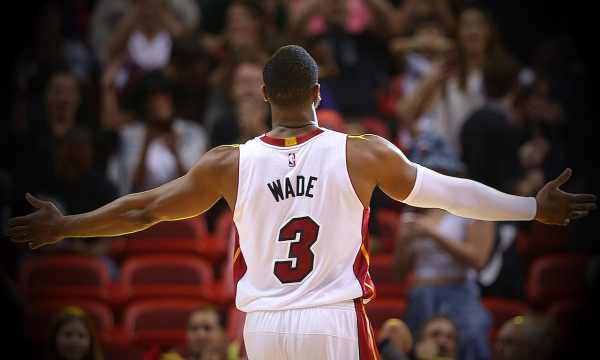 弗拉格全场轰下35分8板，刷新个人NBA生涯得分新高（弗拉格狂砍35+8，创NBA生涯单场得分新纪录）